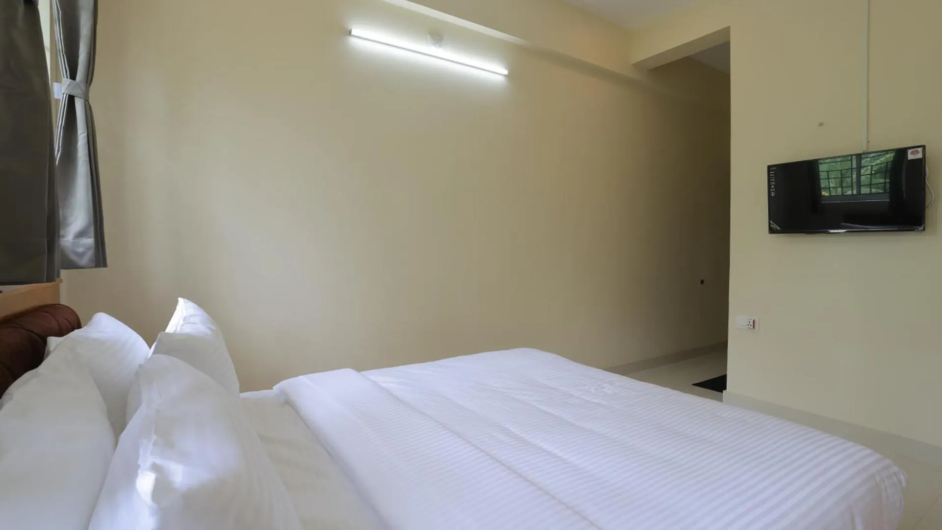 Homestay szállás Lefort Luxe By Pop Tavern Apartment Thiruvananthapuram
