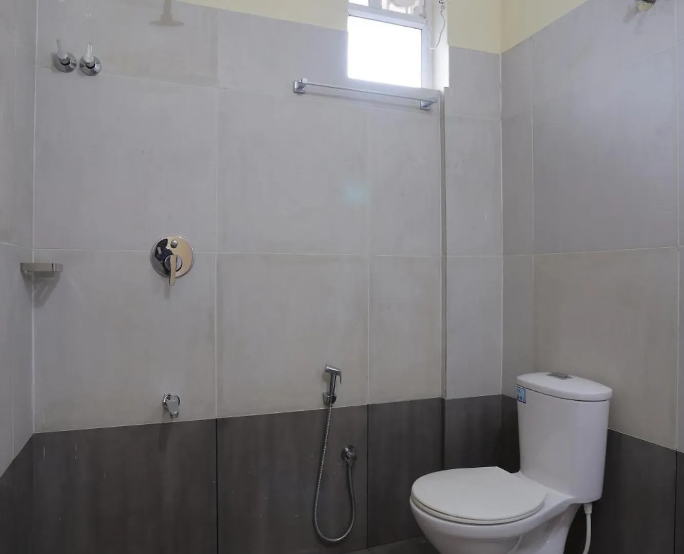 Lefort Luxe By Pop Tavern Apartment Thiruvananthapuram 0*,