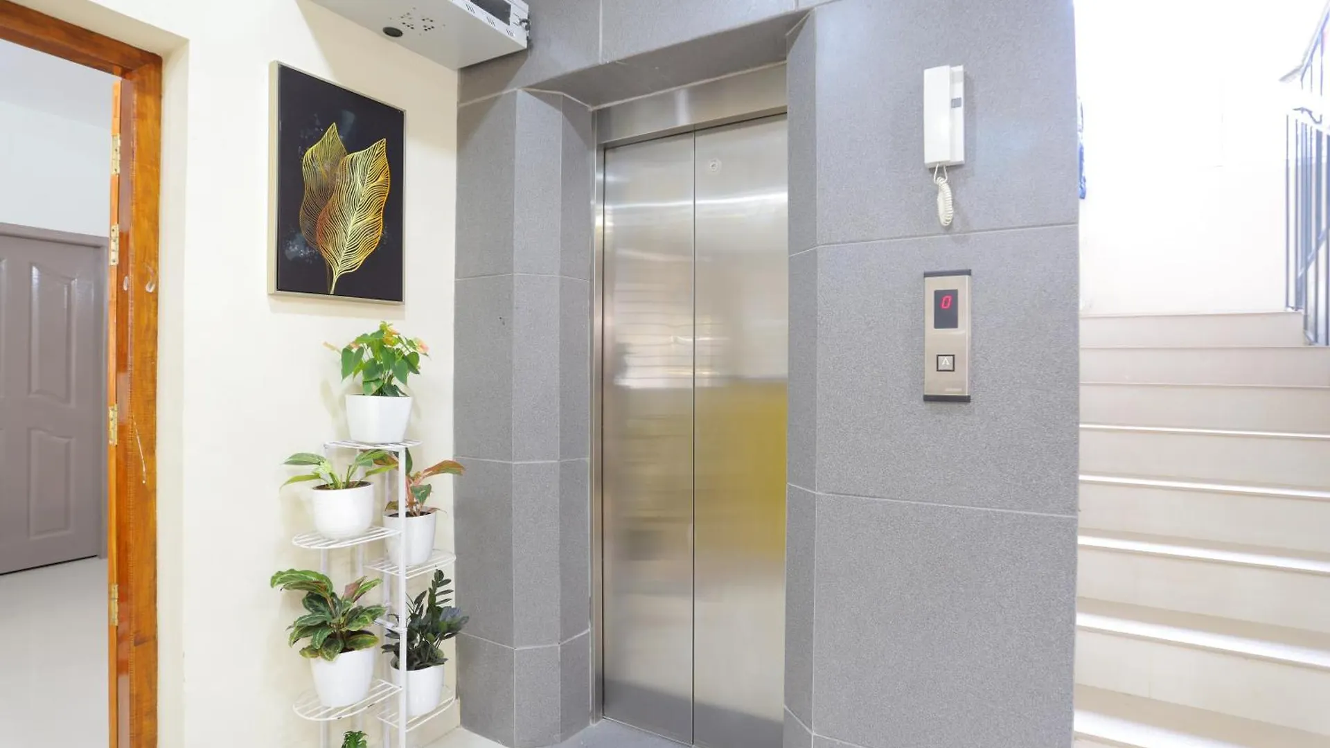 Lefort Luxe By Pop Tavern Apartment Thiruvananthapuram